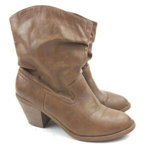 American Eagle Slouch Boots 11 44 Tan Faux Leather